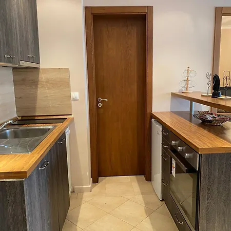 Aj 1 With Pool View, Santa Marina Village, Созополь